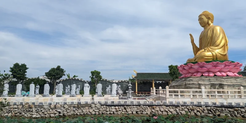 Gợi ý 18 địa điểm tham quan khi đến Sóc Trăng - Chùa La Hán
