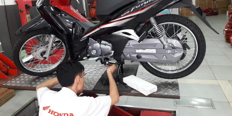 Cửa hàng xe máy HEAD Honda Ánh Sáng Hào Kiệt Sóc Trăng Kỹ Thuật Viên